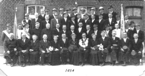 1954_1.JPG (22491 Byte)