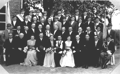 1955_1.JPG (33910 Byte)