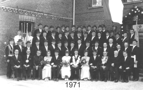 1971_1.jpg (22716 Byte)