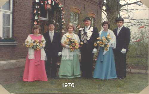 1976_1.jpg (19960 Byte)